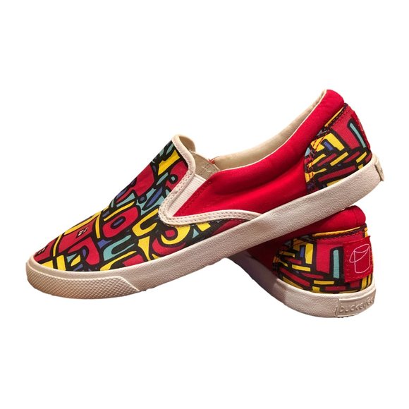 Red Abstract Design Bucketfeet Sneakers, Sz 7, EUC - Picture 3 of 7